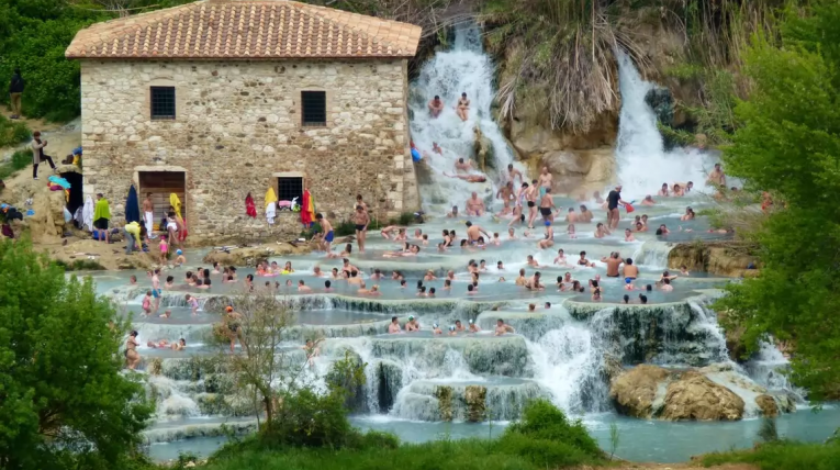 Camping a Saturnia